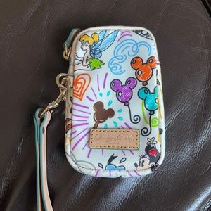 Dooney & Bourke Disney Sketch Ivory Wristlet